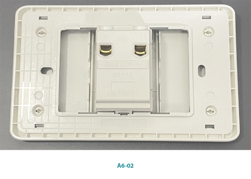 Mặt công tắc 1 chiều novalink mã A6-02 hình chữ nhật mầu trắng, khung làm bằng nhôm cao cấp với độ bền cao công xuất 10A điện áp 220V-250V